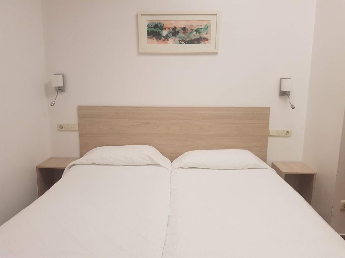 Pension Atxiki San Sebastián Esterno foto