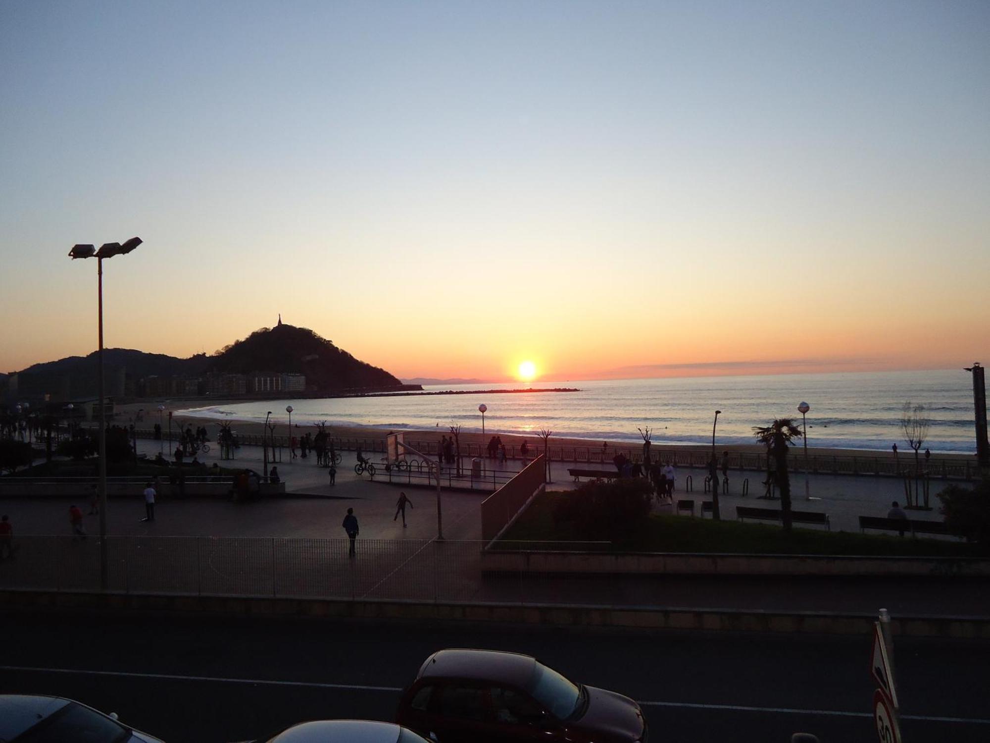 Pension Atxiki San Sebastián Esterno foto